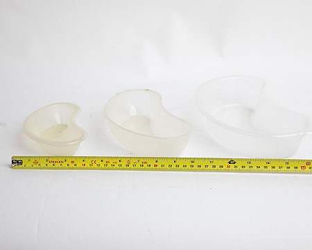 Kidney Dish Clear Plastic Small (priced individually)